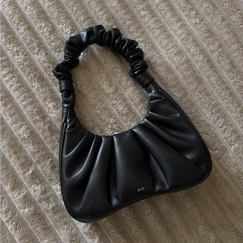 JW PEI Bag